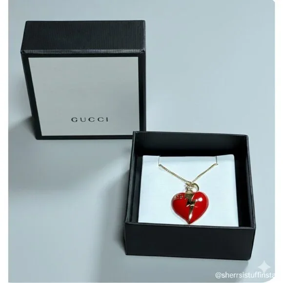 Authentic Gucci Red Heart Zipper Charm & Box Unbranded 16” Gold-Plated Chain - Picture 2 of 11
